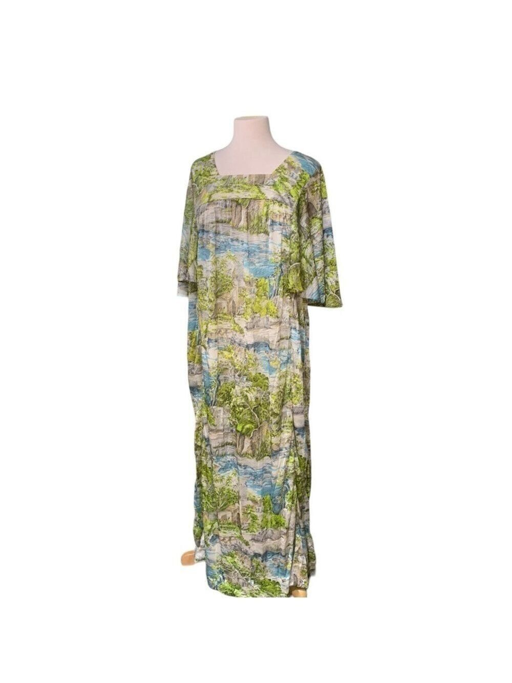 Vintage homemade flowy house dress with pocket - flexible size up to xl